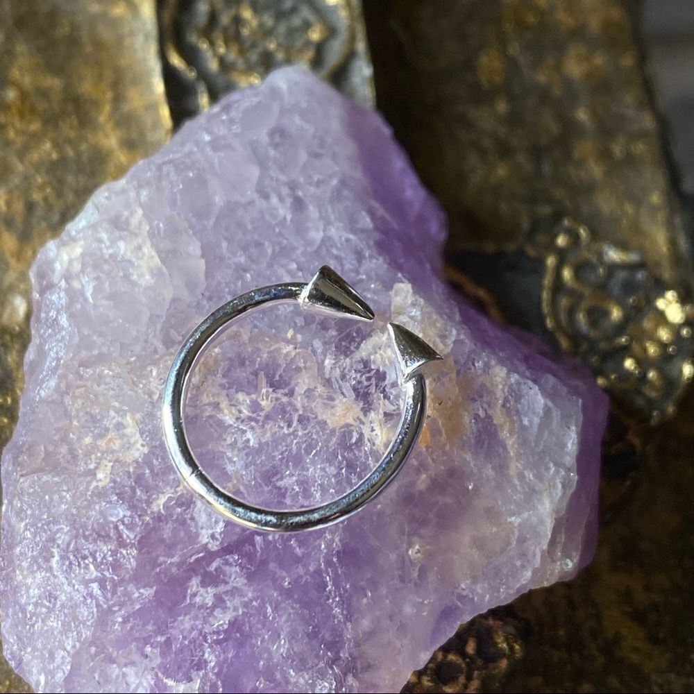 Double Arrow Sterling Silver Toe Ring - Picture 4 of 4
